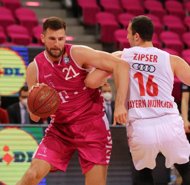 车场被誉为 车场被誉为